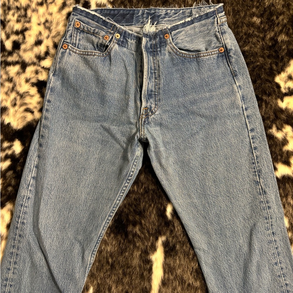 Levi distressed jeans